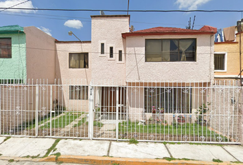 Casa en  Calle 1ro De Mayo 101-105, Capultitlán Centro, Toluca, México, 50260, Mex