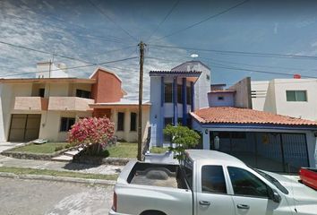 3 casas en remate bancario en venta en Jardines Vista Hermosa, Colima -  