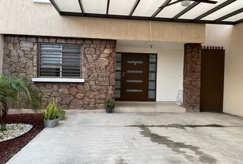 8 casas en venta en Rincón de la Primavera 1 Sector, Monterrey 