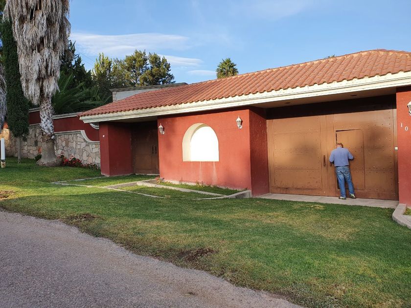 venta Quinta en Ejido El Tanque de los Jimenez, Ciudad de Aguascalientes  (EB-FY0261s)