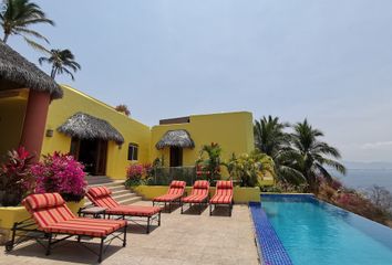 Casa en  La Punta, Manzanillo