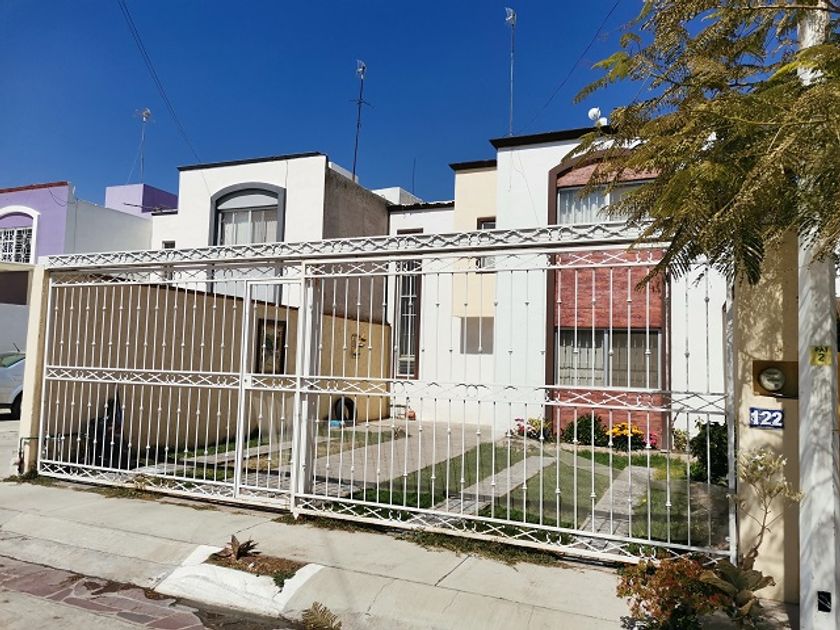 renta Casa en Nueva Orquídea, San Luis Potosí (42164)