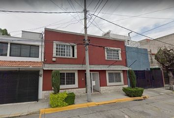 Casa en fraccionamiento en  Calle Miguel Alemán 132, Miguel De La Madrid Hurtado, Zapopan, Jalisco, 45239, Mex