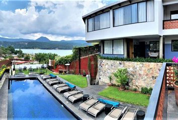 Casa en  Avándaro, Valle De Bravo