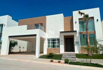 Casa en fraccionamiento en  La Manga, Hermosillo