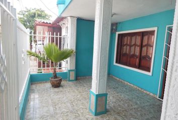 Casa en  Heriberto, Calle 33 33 220, Chiquinquira, Barranquilla, Atlantico, Col