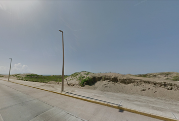 Lote de Terreno en  Los Almendros, Coatzacoalcos, Coatzacoalcos, Veracruz