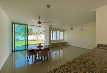 Condominio horizontal en  Pueblo Cholul, Mérida, Yucatán