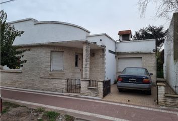 Casa en  Dolores, Partido De Dolores