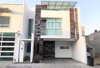 Casa en condominio en  Calle Hacienda San Marcos 3602-3638, Fraccionamiento Haciendas San Pedro, Tlaquepaque, Jalisco, 45588, Mex