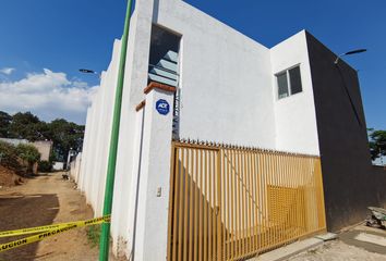 Casa en fraccionamiento en  Chamilpa, Cuernavaca, Morelos