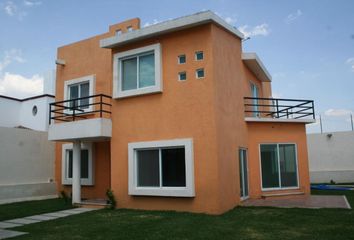 Casa en  Loma Sol, Cuernavaca, Morelos