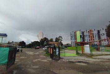 Lote de Terreno en  Granada Norte, Bogotá
