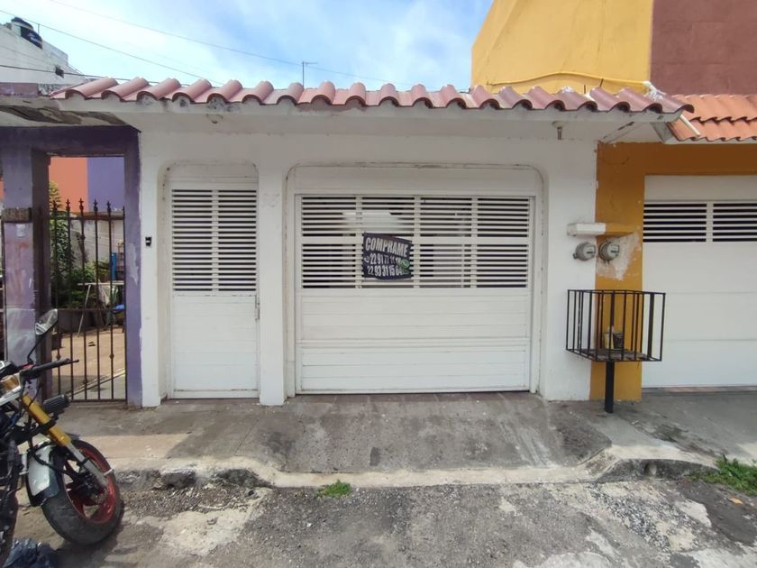 venta Casa en El Coyol, Veracruz, Municipio Veracruz (EB-LQ7601s)