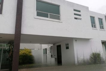 Casa en condominio en  Calle Atlaco Oriente 132, Santiago Momoxpan, San Andrés Cholula, Puebla, México