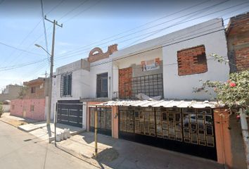 Casa en  Avenida Licenciado Antonio Álvarez Esparza 104, Las Liebres, Tlaquepaque, Jalisco, 45623, Mex