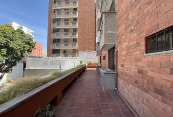 Apartamento en 22, Carrera 53, Altos Del Prado, Barranquilla, Atlantico, Col