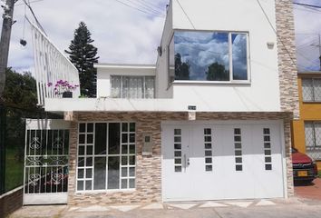 Casa en  Triángulo, Bogotá