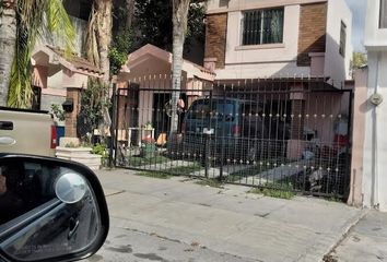Casa en  Del Maestro, Monterrey