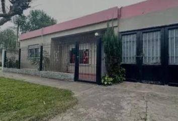 Casa en  Parque Leloir, Partido De Ituzaingó