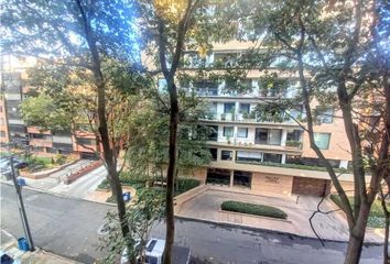 Apartamento en  Cra. 14a #127b-37, Bogotá, Colombia