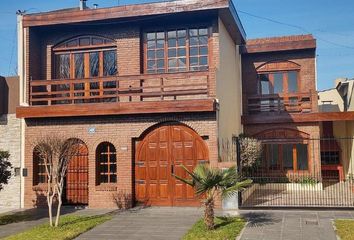 Casa en  Las Avenidas, Mar Del Plata