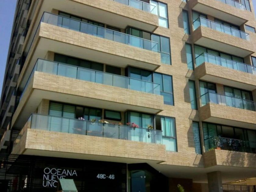 Apartamento en arriendo Altamira, Localidad Río-mar