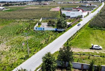 Lote de Terreno en  La Campiña, Avenida De Los Cuervos, Cacalomacan, Toluca, México, 50250, Mex