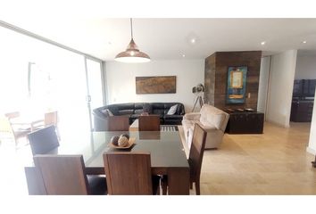 Apartamento en  Poblado, Medellín