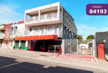 Villa-Quinta en  Calle 18 24, La Cruz, Soledad, Atlantico, Col