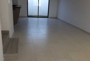 Casa en condominio en  Panaderia Dany, Calle 3 Oriente, Barrio Santiago Xicohtenco, San Andrés Cholula, Puebla, 72810, Mex