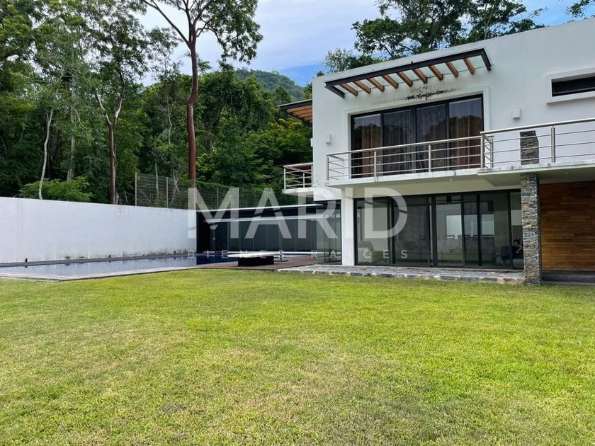 venta Casa en Ixtapa, Zihuatanejo, Zihuatanejo de Azueta (EB-MG1022s)-  