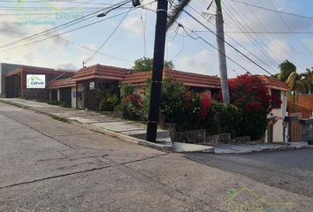 Casa en  Loma De Rosales, Tampico