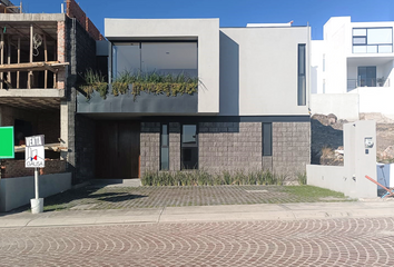Casa en  Loma Juriquilla, Santiago De Querétaro, Municipio De Querétaro