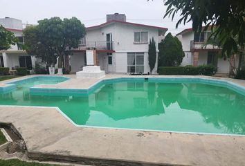 Casa en condominio en  Jardines De Cuernavaca, Cuernavaca, Morelos