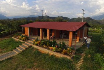 Villa-Quinta en  Carrera 8, Chaparral, Tolima, Col