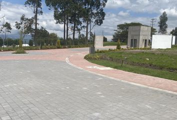 Terreno Comercial en  Pifo, Quito, Ecu