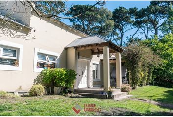 Casa en  Bosque Peralta Ramos, Mar Del Plata