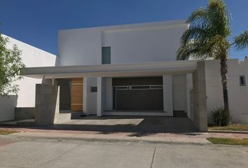 Casa en  Cerrada De La Misión, Fracc Cerrada De La Misión, Aguascalientes, 20118, Mex