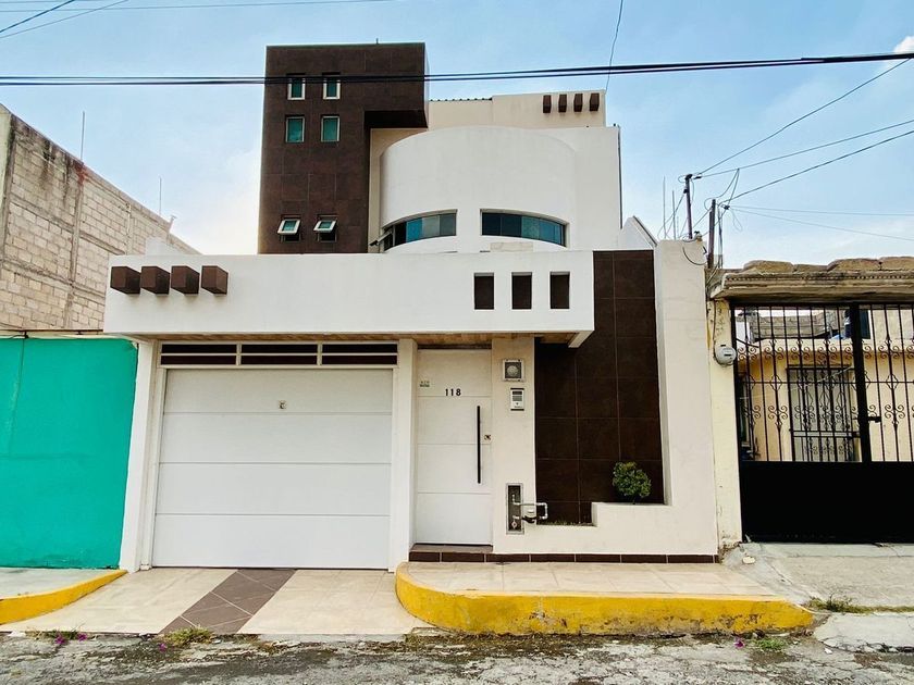 venta Casa en Piracantos, Pachuca de Soto (EB-KP9656s)