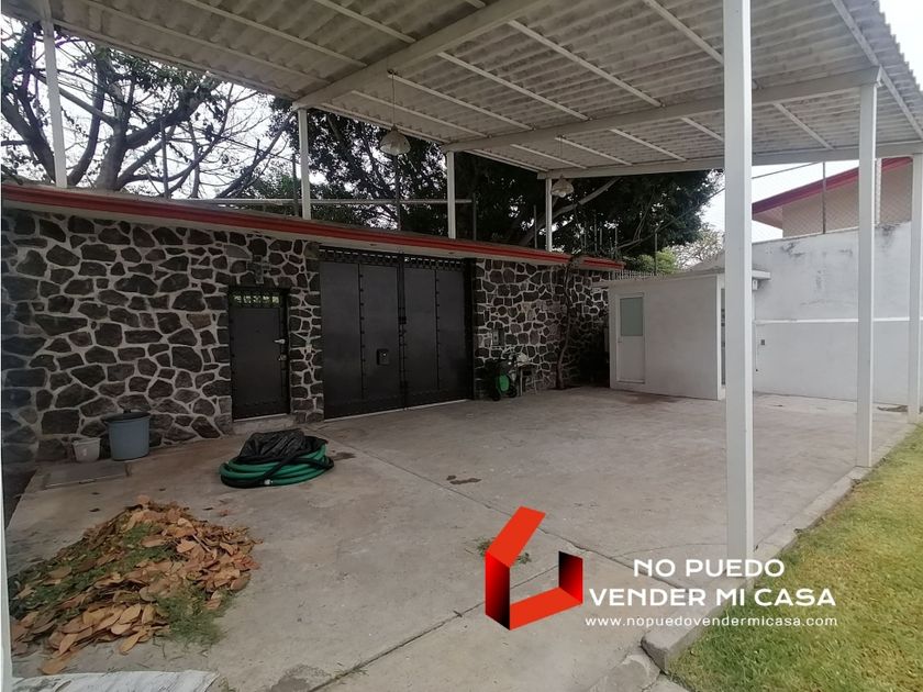 Venta Casa En Fraccionamiento Burgos Bugambilias Temixco Morelos 5332448 Icasasmx 0056