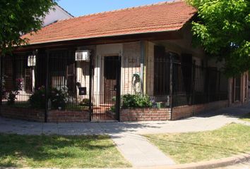 Casa en  Martín Coronado, Tres De Febrero