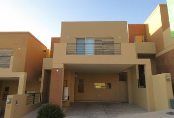 Casa en  Santa Bárbara, Hermosillo