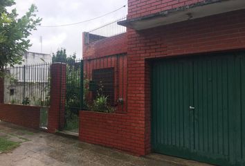 Casa en  Ingeniero Adolfo Sourdeaux, Partido De Malvinas Argentinas