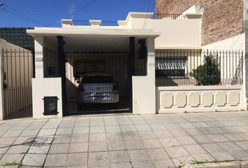 Casa en  Bernal, Partido De Quilmes