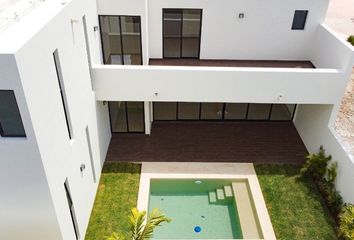 Casa en  Calle 18 101-101, Cholul, Mérida, Yucatán, 97305, Mex