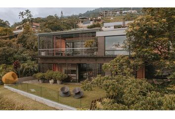 Casa en  Poblado, Medellín