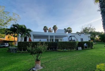 Casa en  Pueblo Atlacholoaya, Xochitepec, Morelos