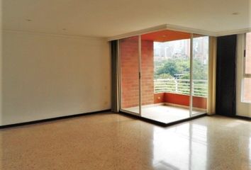 Apartment for rent in Florida Nueva, Medellín