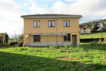 Chalet en  Pravia, Asturias